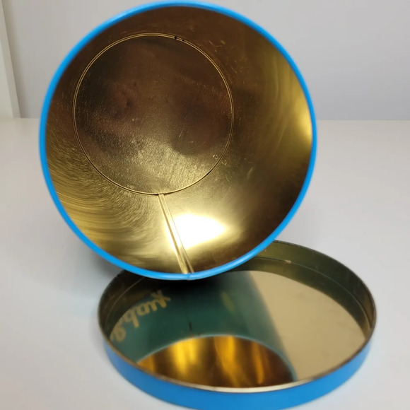 Vintage 1989 Bugs Bunny 50th Birthday Collectible Tin Can with Lid - Picture 10 of 12